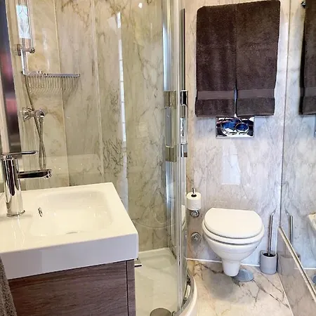 Apartment Flores Lofts *