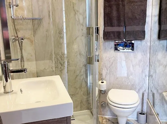 Apartament Flores Lofts *